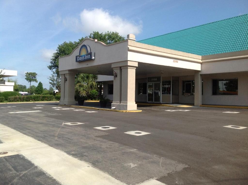 Days Inn Panama City 23Rd Street Extérieur photo